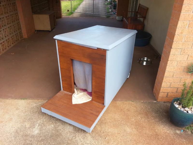 Mobile Dog House