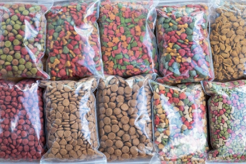 The Pros & Cons of Buying Dog Food in Bulk