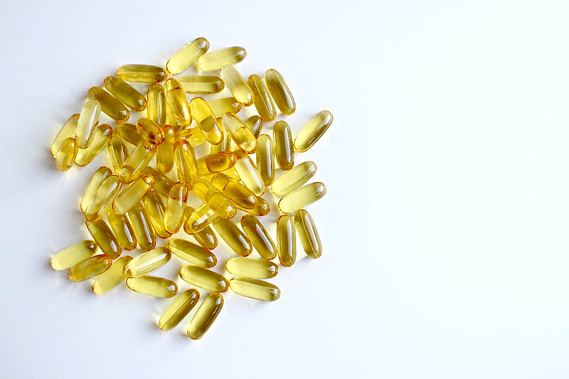 Does My Cat Need Supplements? Vet-Reviewed Facts & FAQ