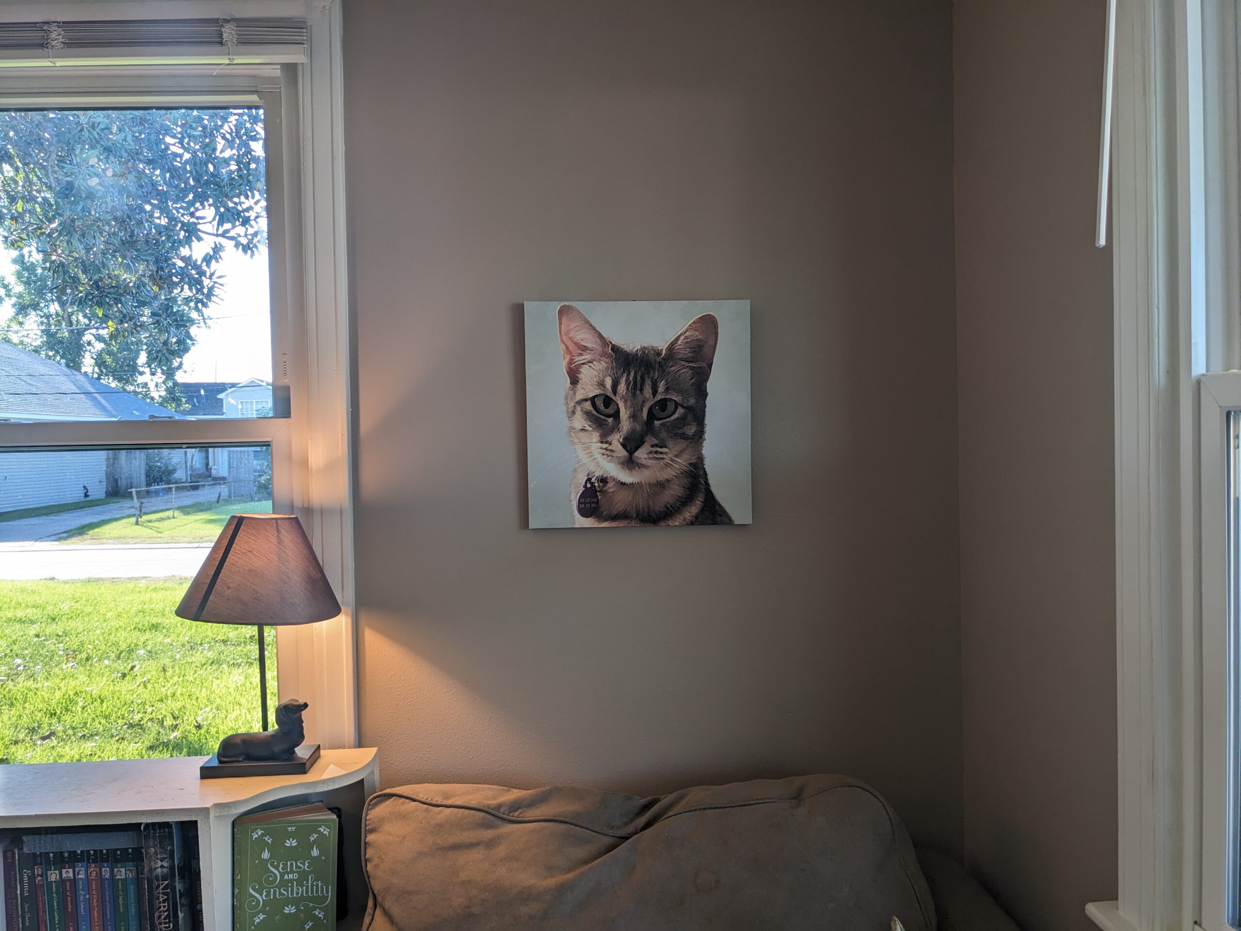 Canvaspop image of cat with lampshade