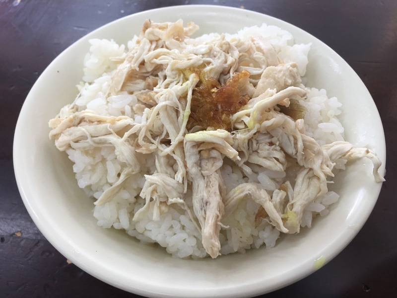 Can You Give Chicken and Rice to a Dog With an Upset Stomach? Vet-Approved Advice
