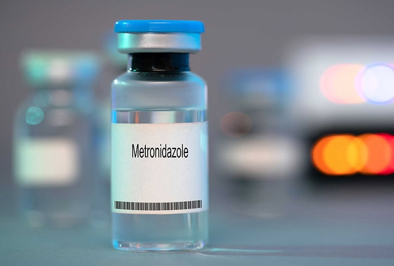 Metronidazole for Cats: Our Vet Explains Dosage & Uses