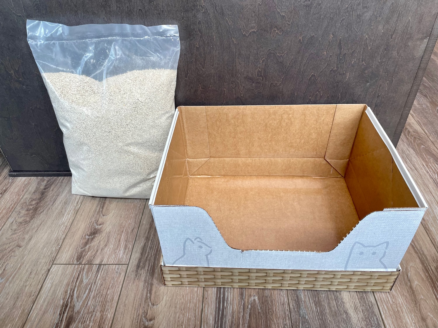 Kitty Poo Club - litter and box
