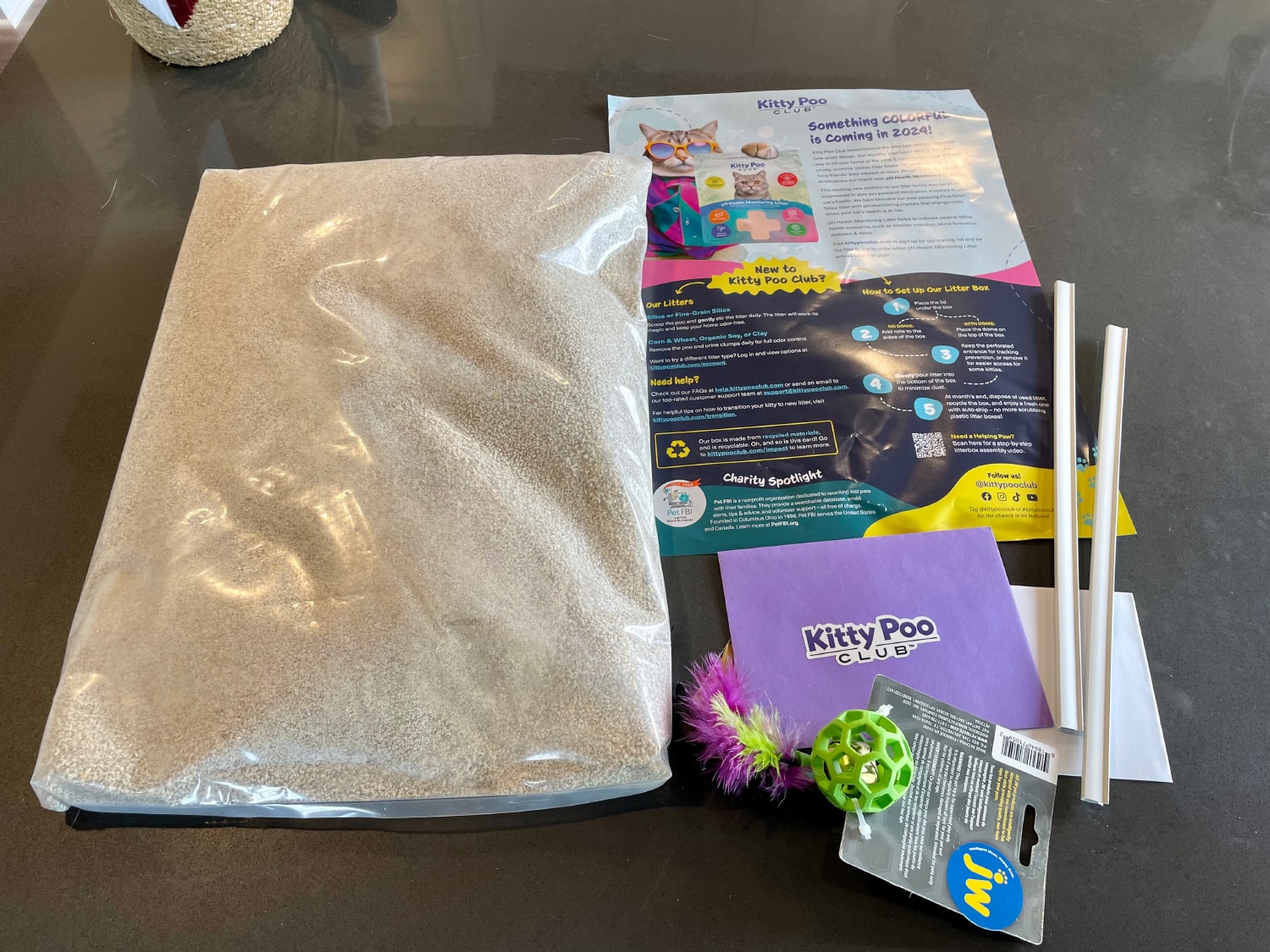Kitty Poo Club - subscription contents